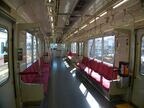 800形の車内