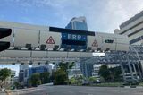 シンガポール市内に設置されている「ERP」の路側器（筆者撮影）