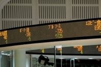 ブルドックが防衛策を発動　市場は大混乱に