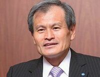 サービス強化で価格競争を回避へ--コニカミノルタホールディングス社長・松﨑正年