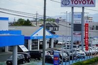 トヨタに問われる｢45分車検｣の幕引き 販売店が履き違えたスピード車検