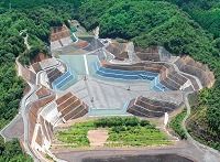 東ソーが死守した素材、電気自動車向けに開花