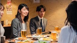 ｢仕事なのだからビジネスの話を優先で｣VS｢いやいやまずはお互いの距離を詰めてから｣　取引先との懇親会の正解は？