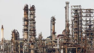 石油コンビナート