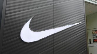 ナイキのセールが長期化！スニーカー市場に異変