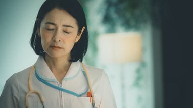 不公平な看護師"働き方改革"の実態　｢いつも尻拭い｣｢夜勤可能な人に集中｣｢菓子折り持参で謝罪｣…復職望まぬ看護師も