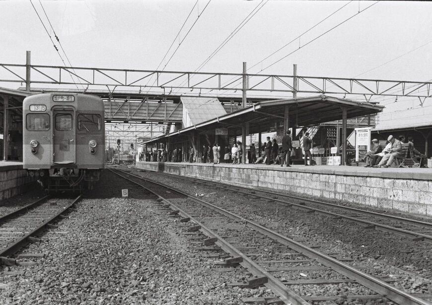 1968年頃の坂戸町駅構内（写真：東武博物館）