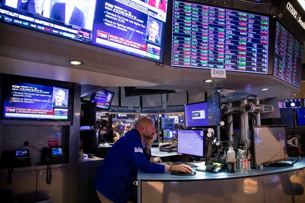 時間外でアマゾンなど一段安､積極利上げでハイテク株売り｜会社四季報オンライン