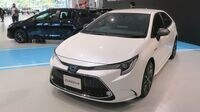 ｢新型カローラ｣で日本専用ボディを作った意味 グローバルモデルを国内で売らない理由とは