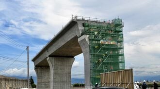 JR｢リニア高架橋｣山梨で進捗､どうする静岡？