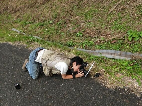 野外調査中の福田さん