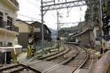 上栄町駅のびわ湖浜大津方面のホーム（記者撮影）