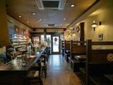 2号店の「月見山喫茶ポエム」。店舗ごとに雰囲気が異なる（著者撮影）
