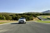 BMW iX3（写真：BMW）
