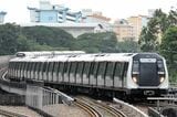 シンガポールは都市交通のみだが鉄道が活躍（筆者撮影）