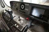 800系の運転台（記者撮影）