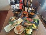 店で提供される料理やお酒の一例（筆者撮影）