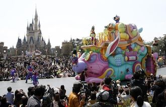 東京ディズニー､昨年度も入園者過去最多