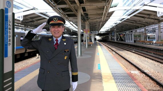 小田急線 新百合ヶ丘駅 嘉山昌弘駅長
