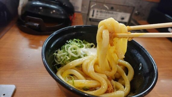 くら寿司の【讃岐】釜玉うどん