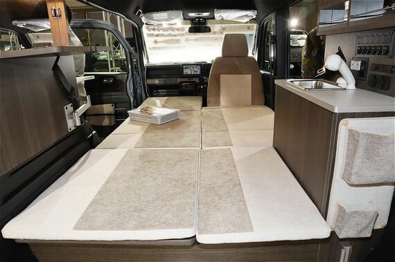 大人2名が就寝できるベッドスペース