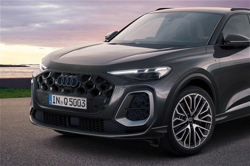 アウディ新型「「Q5エディションワン」」（アウディジャパン）