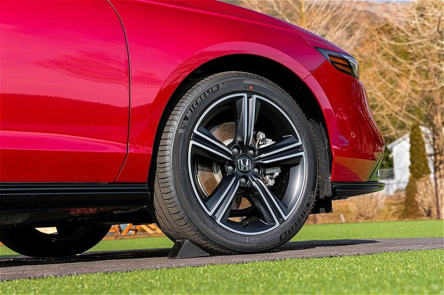 2024年3月8日に発売したホンダの新型「アコード」（写真：三木宏章）