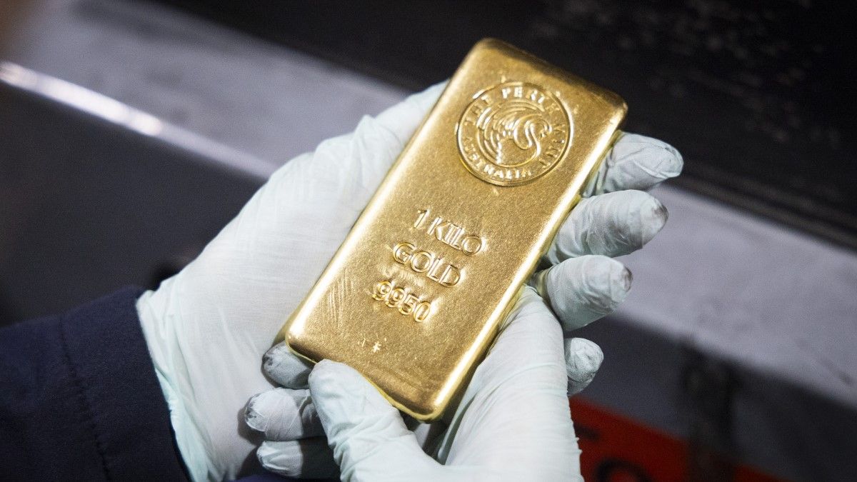 金｣爆騰で輝き増す