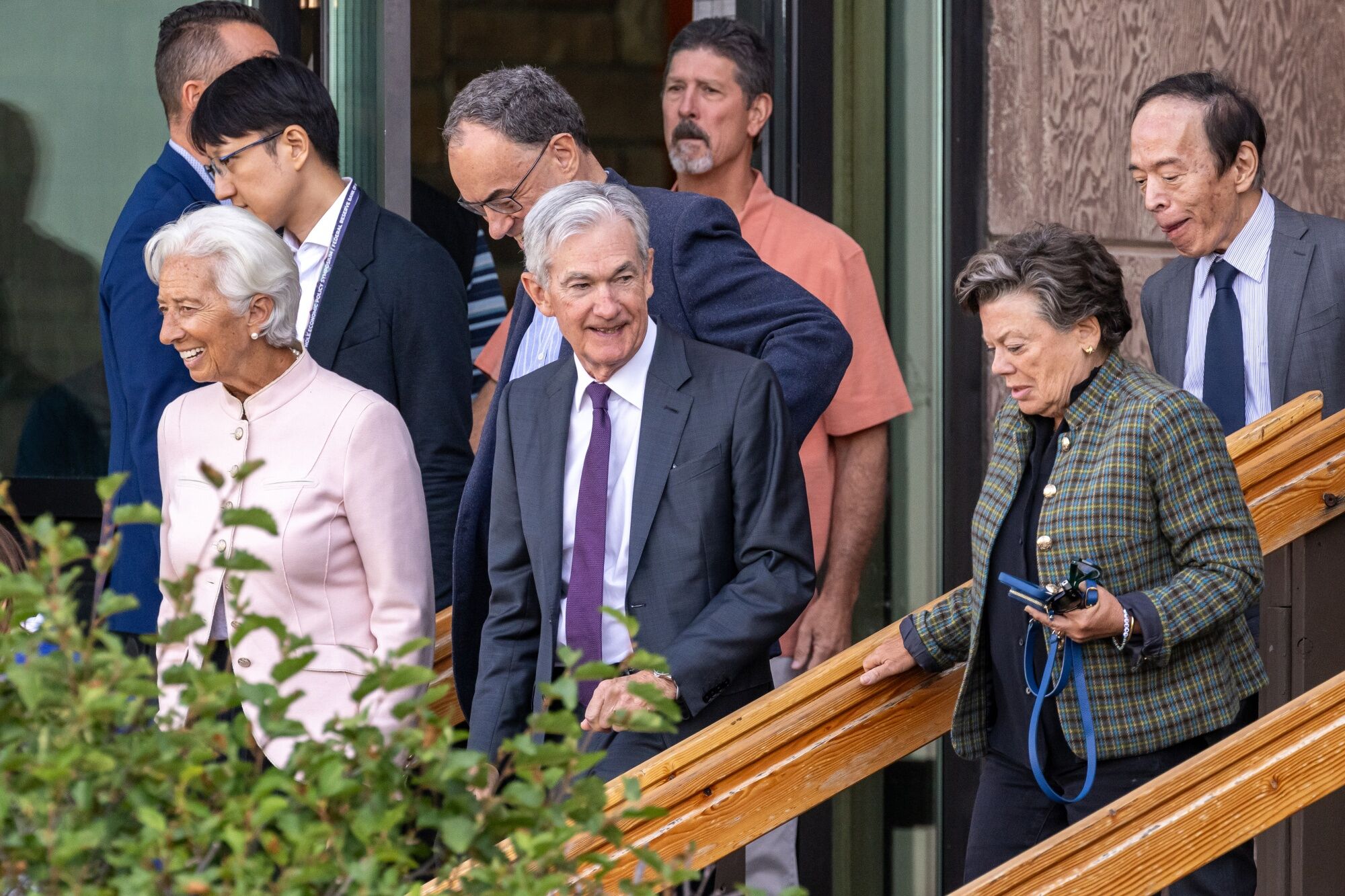 FRBパウエル議長の講演は｢ハト派サプライズ｣､雇用に軸足｜会社四季報オンライン