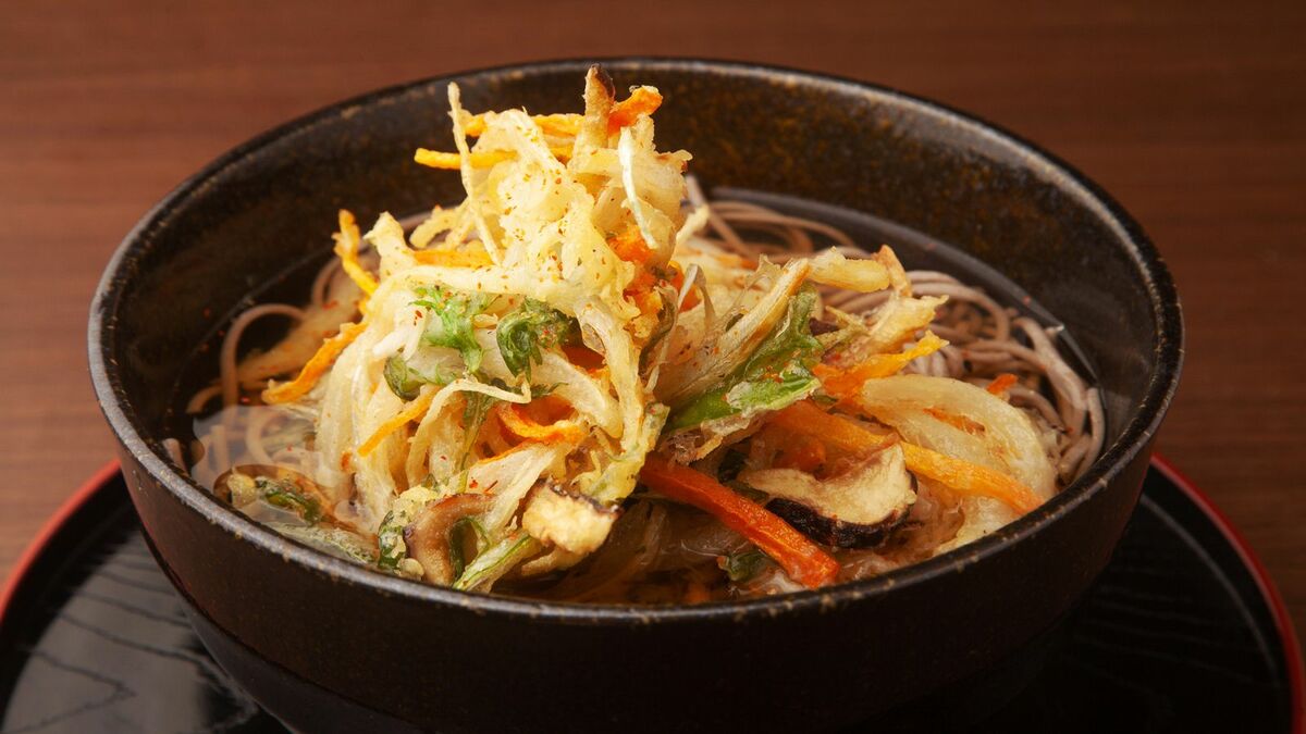 年越しそばに!賛否両論店主の｢野菜のかき揚げ｣ | グルメ・レシピ | 東洋経済オンライン
