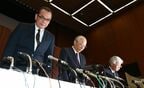 幹部3人は深々と頭を下げた