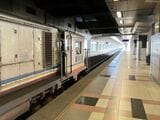 シンガポール行き客車列車はディーゼル機関車が牽引する＝JBセントラル駅（筆者撮影）