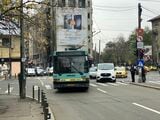 ブカレスト市内を走るトロリーバス（筆者撮影）