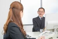 撃退不能？小学生母への「もっと働け」要求 「育児は終わったでしょ」と真顔で言う上司たち