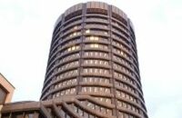 銀行自己資本比率規制、産業界は積極的に見直し論議に参加せよ