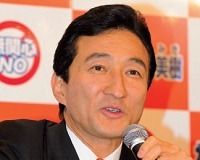 ワタミの不安な航海図、カリスマ創業者なき後どうなるのか