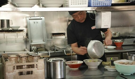 具をのせている様子