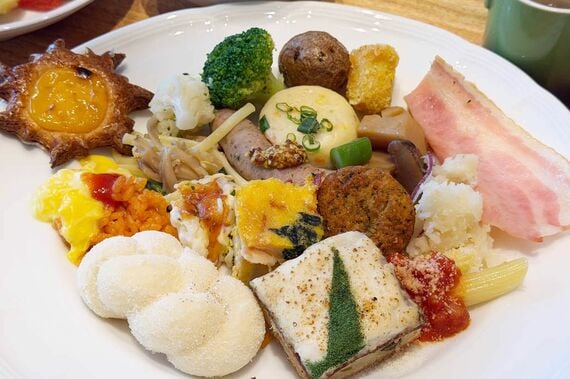 モーニングビュッフェ