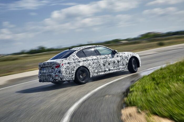 ビー・エム・ダブリュー M5 プロトタイプ｜BMW M5 Prototype