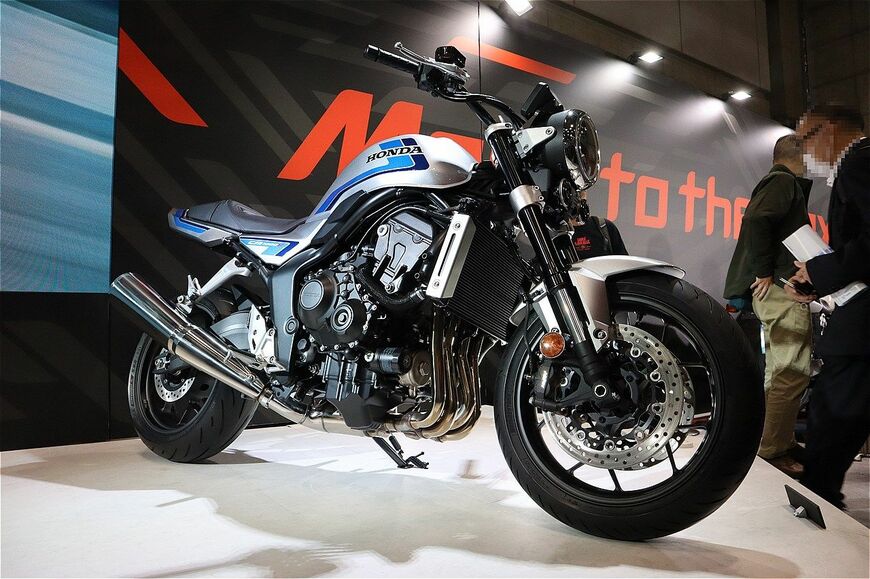 第52回 東京モーターサイクルショーに展示されたホンダ「CB1000Fコンセプト」(筆者撮影）