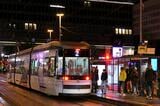 午前1時台の撮影。世界でも珍しいトラムの24時間運行（筆者撮影）