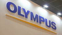 オリンパス｢CEO突然辞任｣で後継探しの苦悩再び 1年前にトップを譲った竹内会長の胸中やいかに