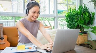オンラインか対面か、新たな選択迫られる大学