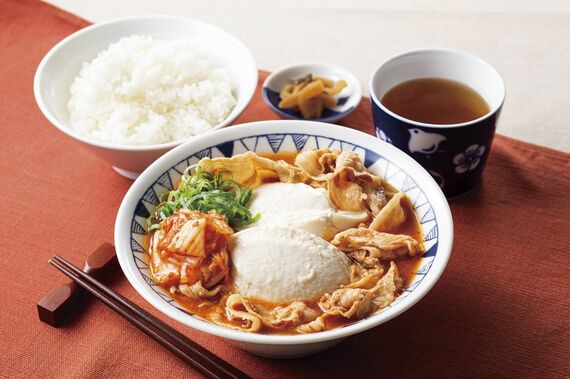 ごちとん 辛味噌チゲ豚汁定食