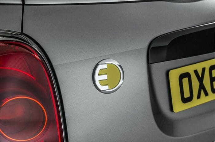 ミニ クーパー S E カントリーマン（クロスオーバー） オール4｜MINI Cooper S E Countryman ALL4