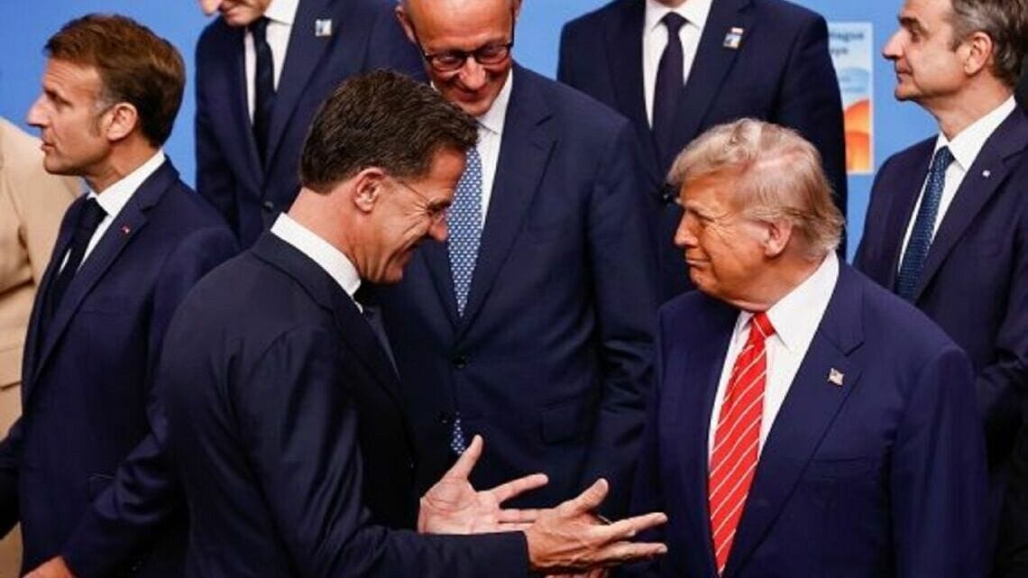 トランプ大統領とルッテNATO事務総長