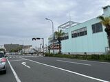 JR横須賀駅から観音崎までを結びます（筆者撮影）