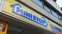 ミニストップ､背水の陣で挑む｢脱コンビニ会計｣ 加盟店には期待と不安が渦巻く