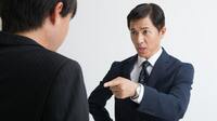 ｢妙に威嚇してくる上司｣実は味方につけやすい 実は自信がないから攻撃してくる？