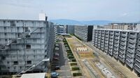 岐阜の｢巨大な県営団地｣個性豊かな"部屋の内部"